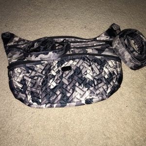 Lug Camo Midnight Hippy 2 Crossbody